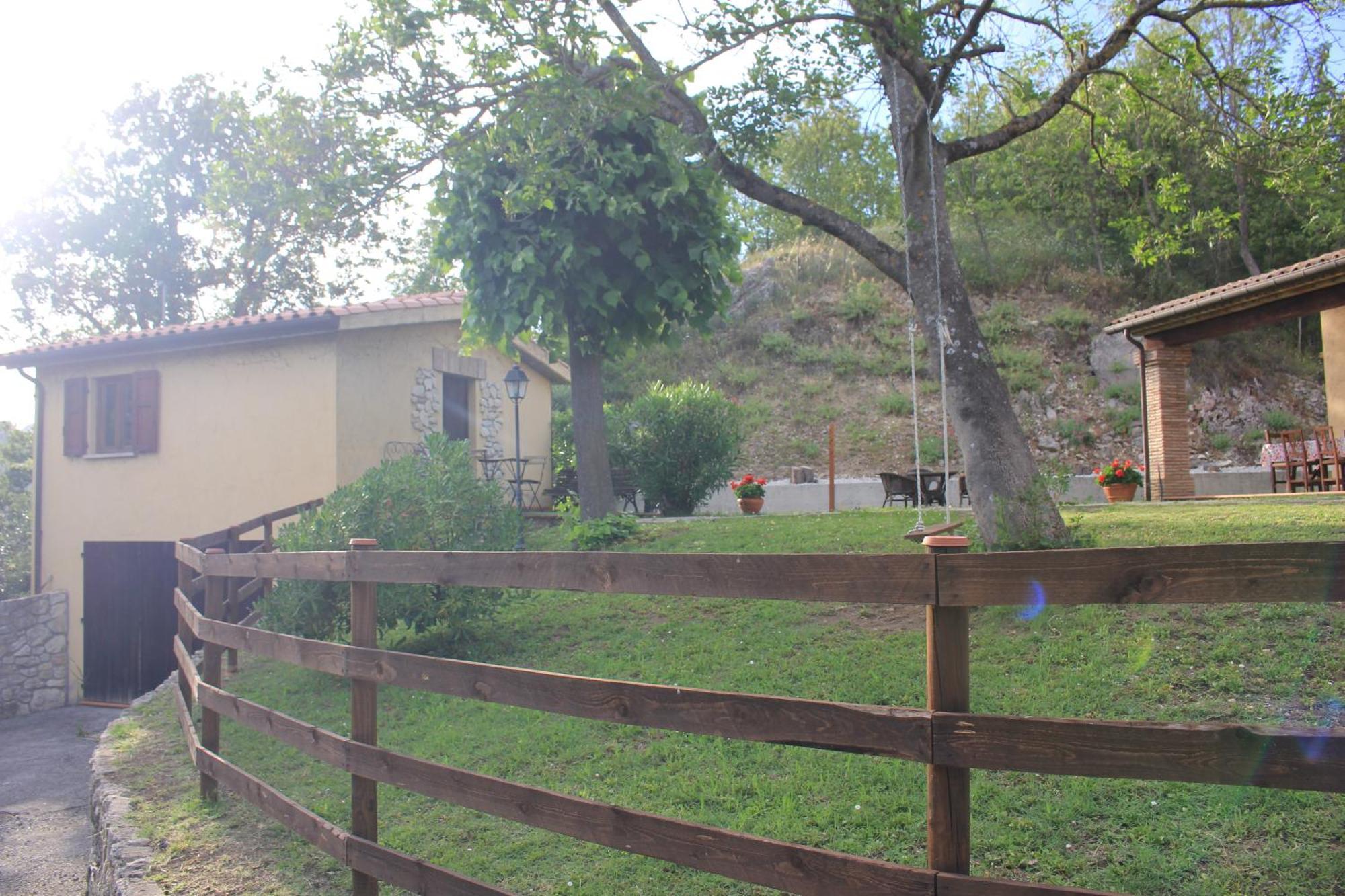 Villa Le Venezie San Marino Esterno foto